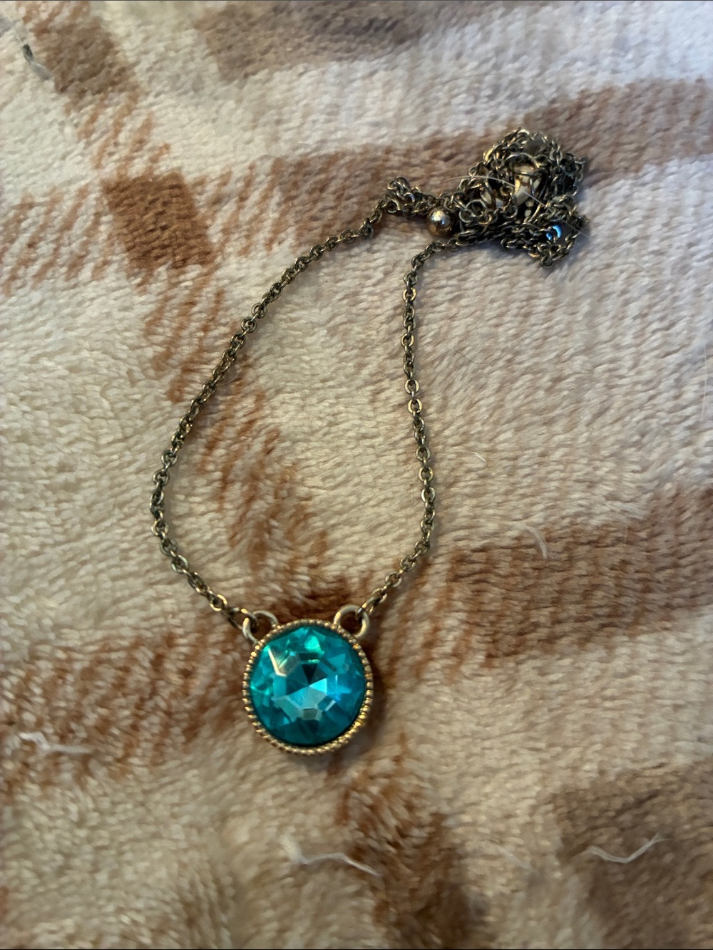 Gold-Tone Necklace with Turquoise Blue Faceted Pendant